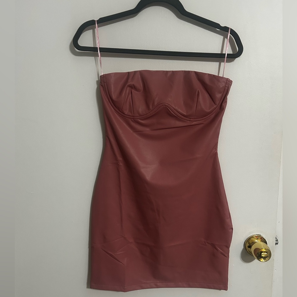Elegant Pink Strapless Dress